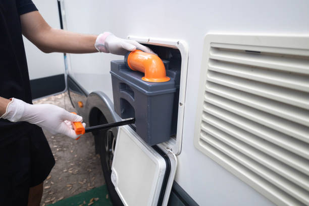 Portable Toilet Options We Offer in Wood Ridge, NJ